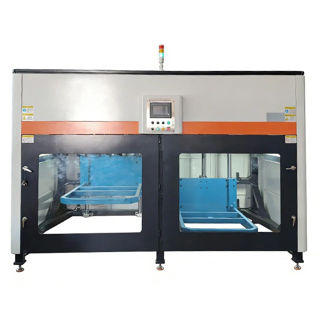 Machine de finition par traînée